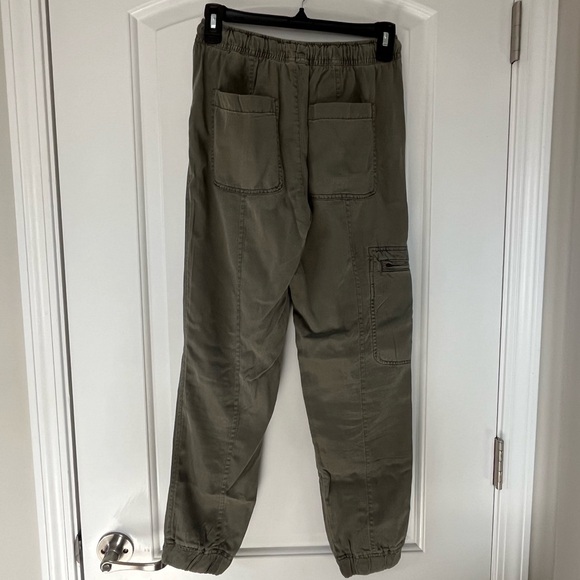 Nicole Miller - Green Cargo Joggers - Soft Lyocell - Size XS - New Without Tags - Picture 3 of 8